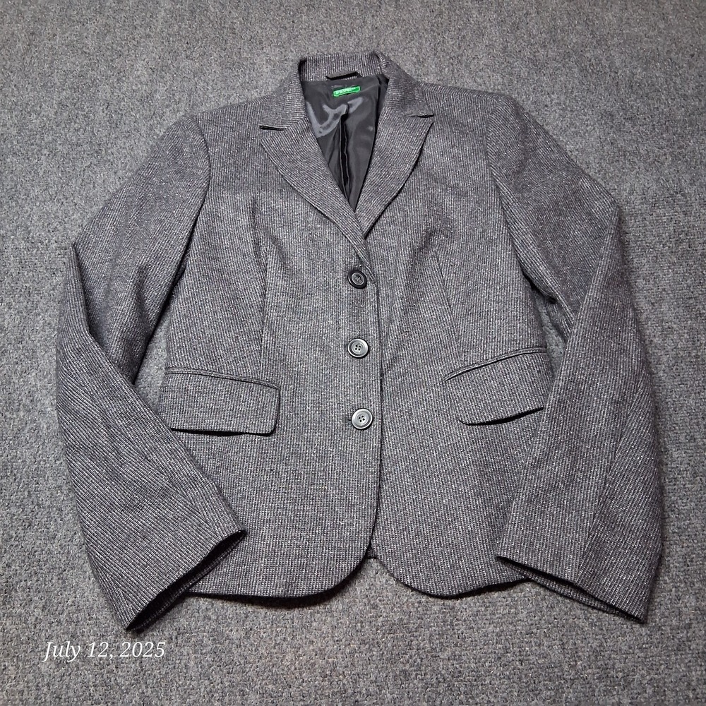 Made in Romania of Benetton Gray Pant Suit Jacket Blazer Women Size Medium‎